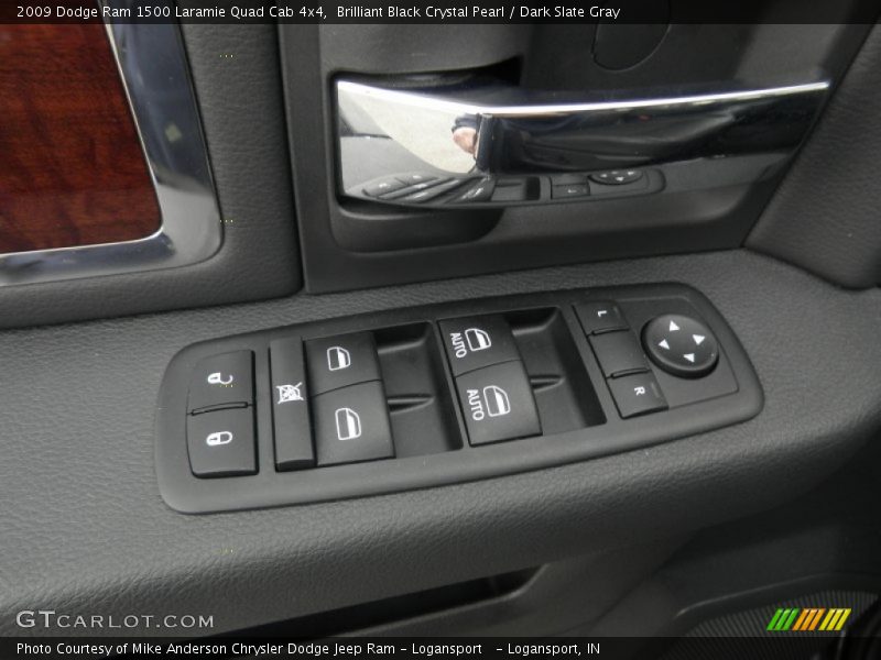 Brilliant Black Crystal Pearl / Dark Slate Gray 2009 Dodge Ram 1500 Laramie Quad Cab 4x4