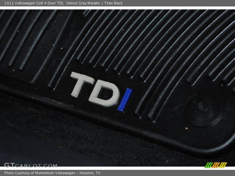 United Gray Metallic / Titan Black 2011 Volkswagen Golf 4 Door TDI
