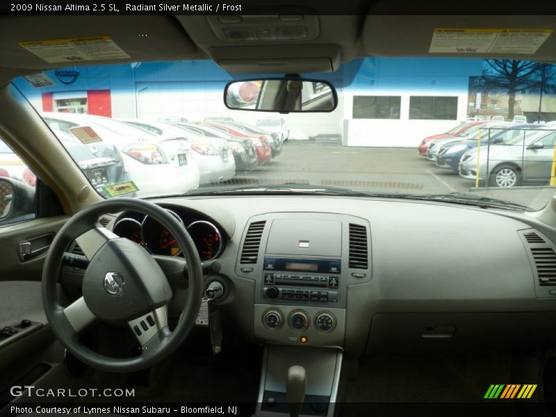 Radiant Silver Metallic / Frost 2009 Nissan Altima 2.5 SL