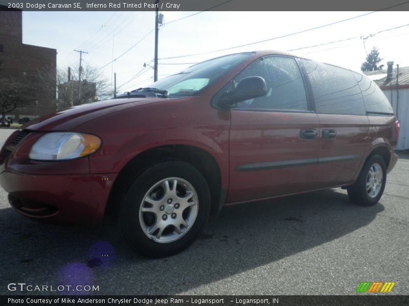 Inferno Red Tinted Pearl / Gray 2003 Dodge Caravan SE