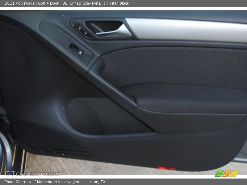 United Gray Metallic / Titan Black 2011 Volkswagen Golf 4 Door TDI