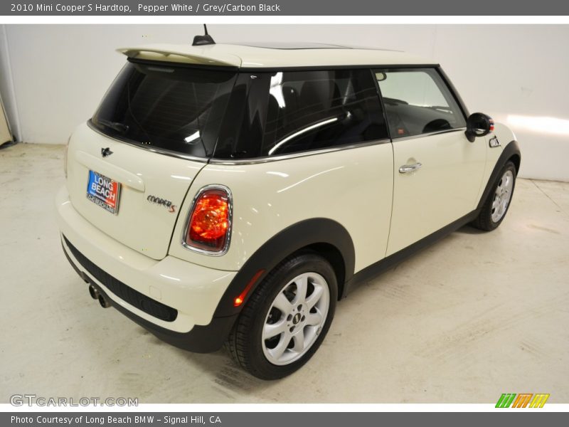Pepper White / Grey/Carbon Black 2010 Mini Cooper S Hardtop