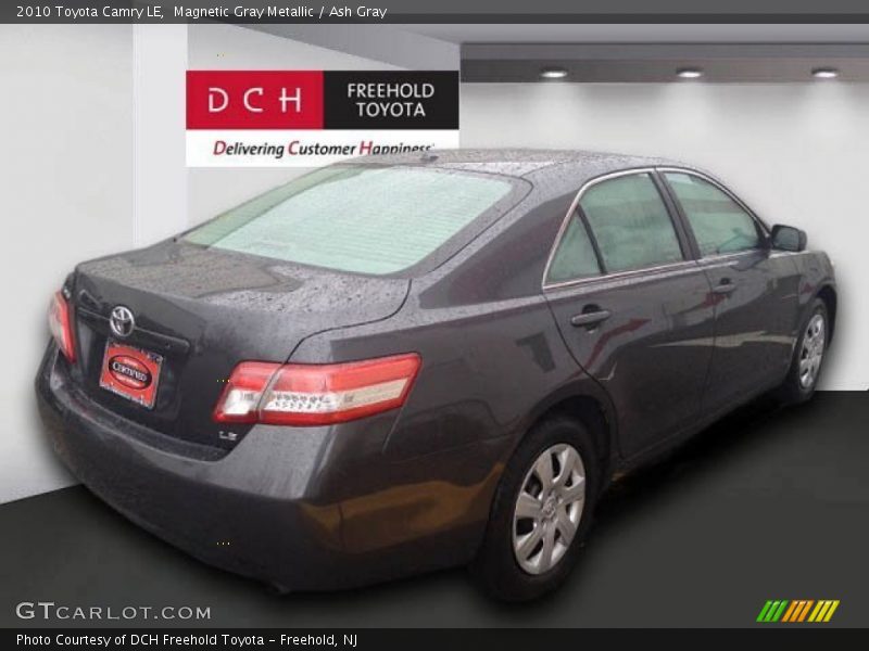Magnetic Gray Metallic / Ash Gray 2010 Toyota Camry LE