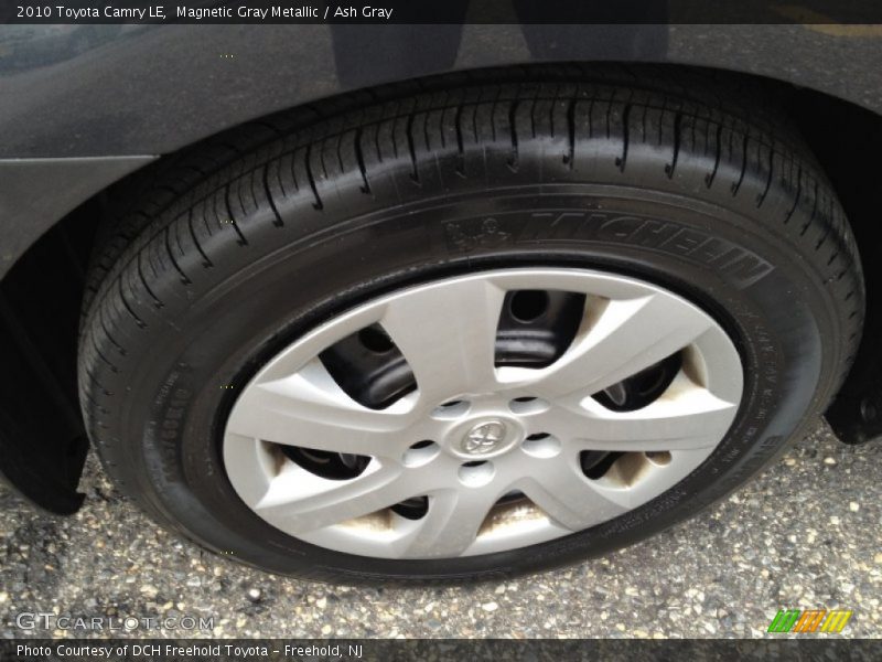 Magnetic Gray Metallic / Ash Gray 2010 Toyota Camry LE