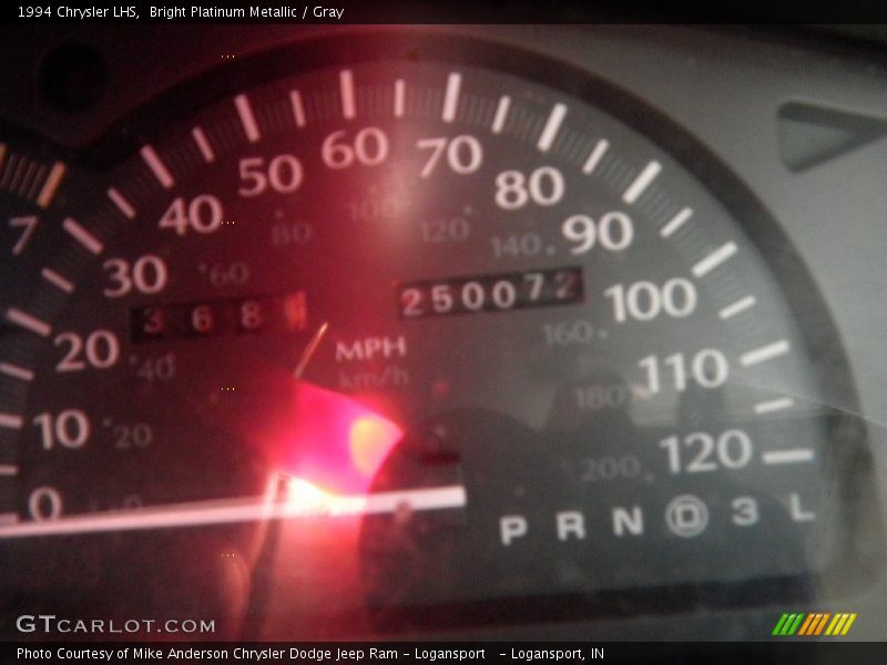 Bright Platinum Metallic / Gray 1994 Chrysler LHS