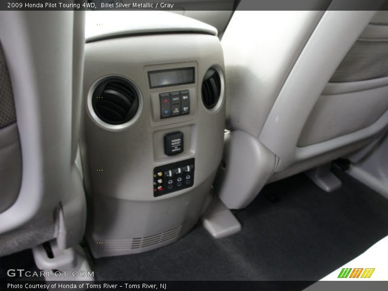 Billet Silver Metallic / Gray 2009 Honda Pilot Touring 4WD