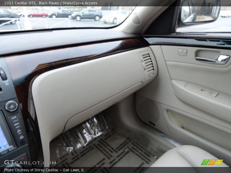 Black Raven / Shale/Cocoa Accents 2011 Cadillac DTS
