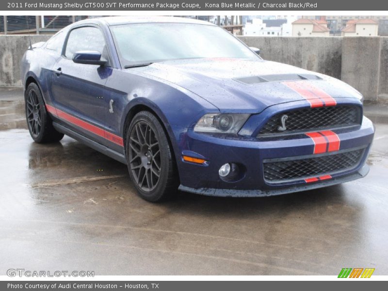Front 3/4 View of 2011 Mustang Shelby GT500 SVT Performance Package Coupe
