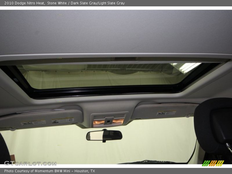 Stone White / Dark Slate Gray/Light Slate Gray 2010 Dodge Nitro Heat