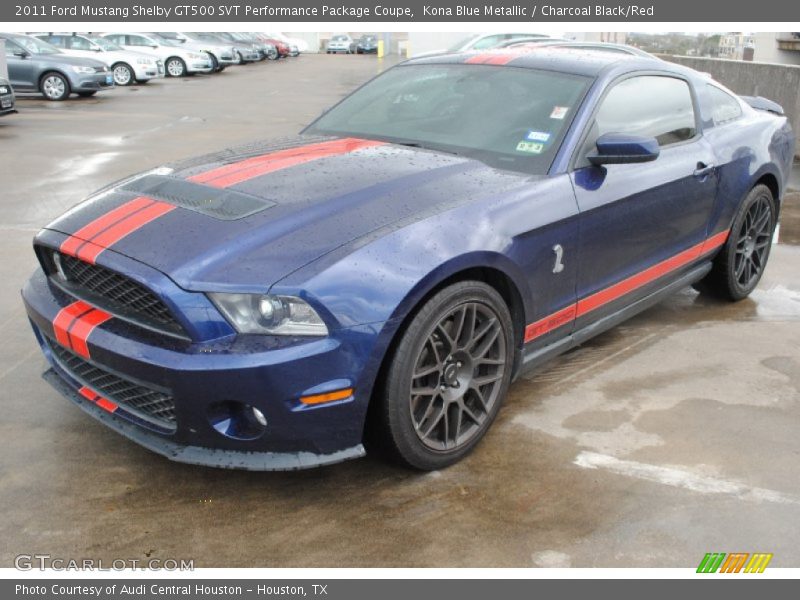Front 3/4 View of 2011 Mustang Shelby GT500 SVT Performance Package Coupe
