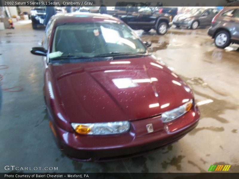 Cranberry / Gray 2002 Saturn S Series SL1 Sedan