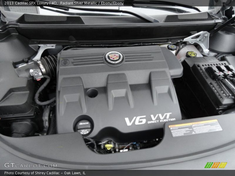 Radiant Silver Metallic / Ebony/Ebony 2013 Cadillac SRX Luxury FWD