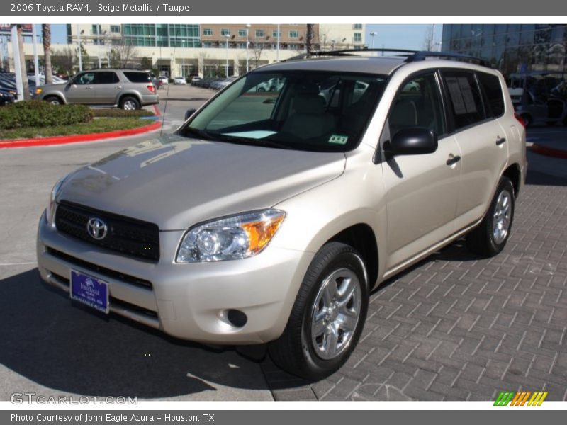 Front 3/4 View of 2006 RAV4 