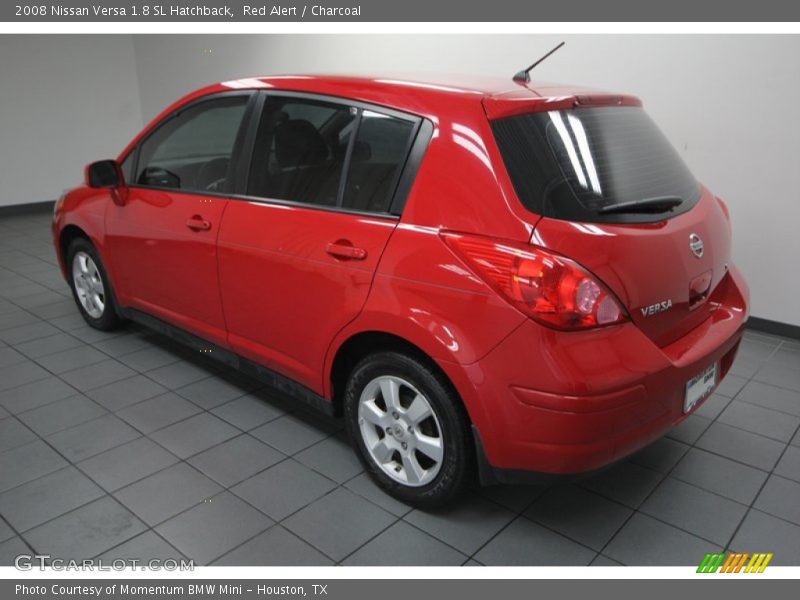 Red Alert / Charcoal 2008 Nissan Versa 1.8 SL Hatchback