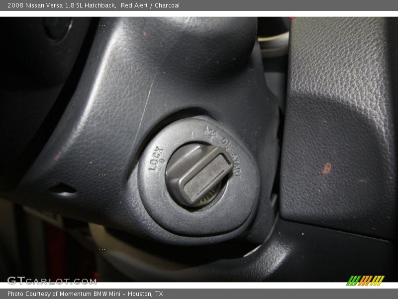 Red Alert / Charcoal 2008 Nissan Versa 1.8 SL Hatchback