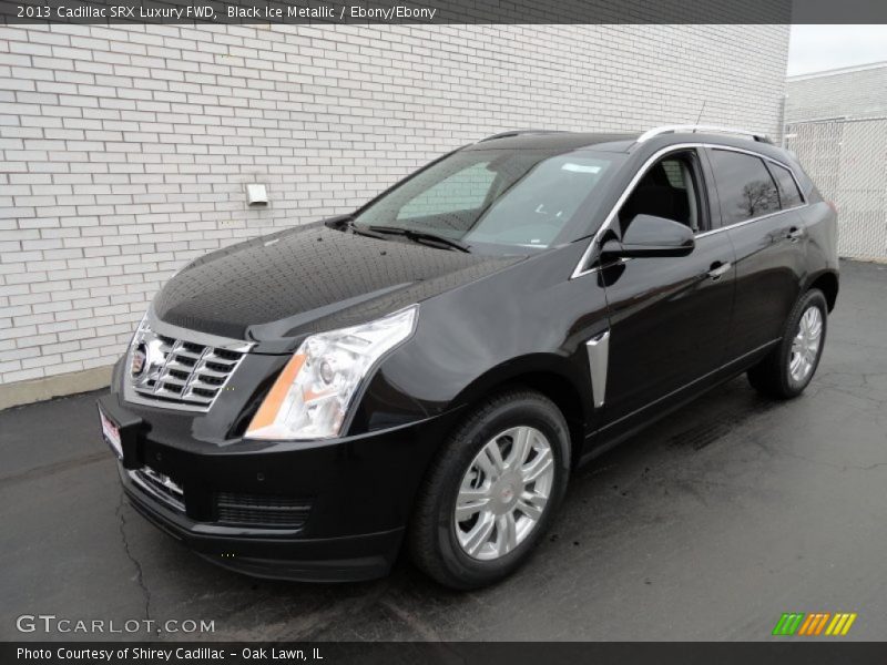 Front 3/4 View of 2013 SRX Luxury FWD