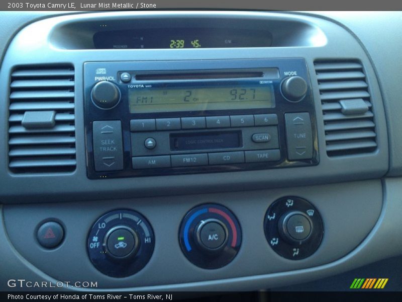 Lunar Mist Metallic / Stone 2003 Toyota Camry LE