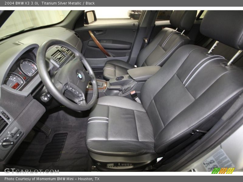 Front Seat of 2004 X3 3.0i