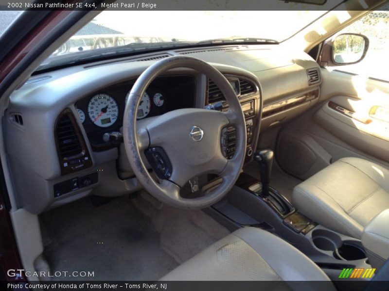 Beige Interior - 2002 Pathfinder SE 4x4 