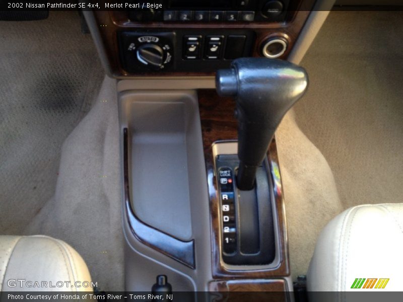  2002 Pathfinder SE 4x4 4 Speed Automatic Shifter