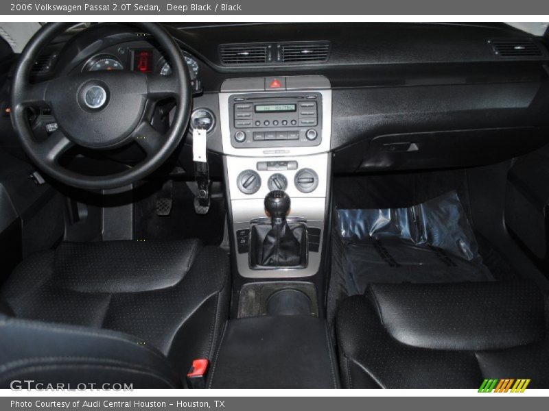 Deep Black / Black 2006 Volkswagen Passat 2.0T Sedan