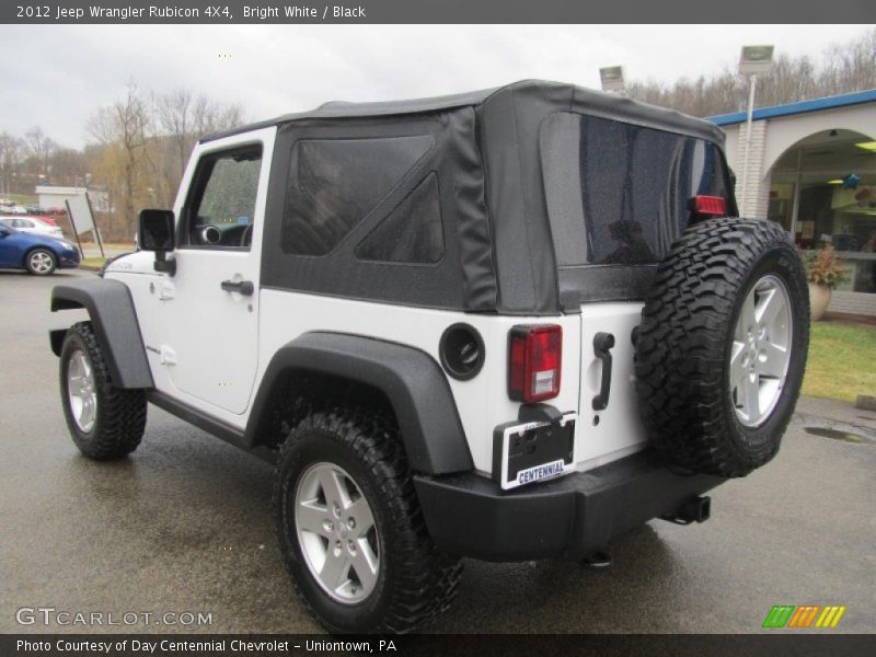 Bright White / Black 2012 Jeep Wrangler Rubicon 4X4