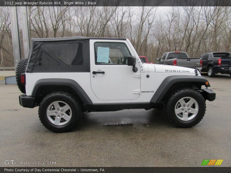 Bright White / Black 2012 Jeep Wrangler Rubicon 4X4
