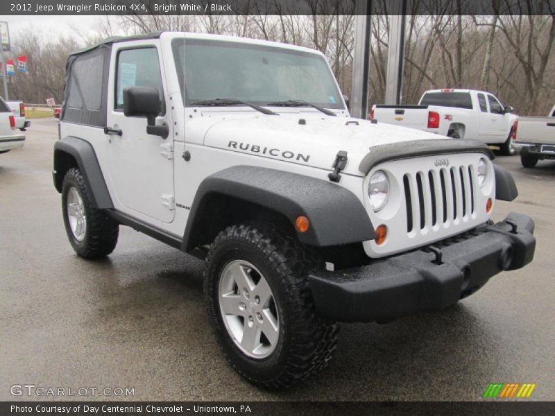 Bright White / Black 2012 Jeep Wrangler Rubicon 4X4