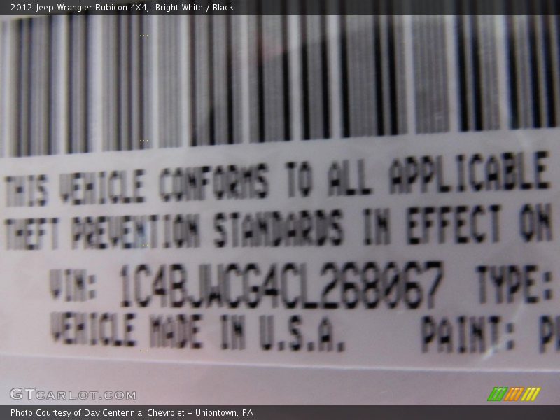Bright White / Black 2012 Jeep Wrangler Rubicon 4X4