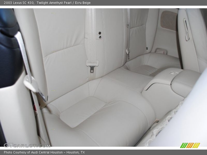 Rear Seat of 2003 SC 430