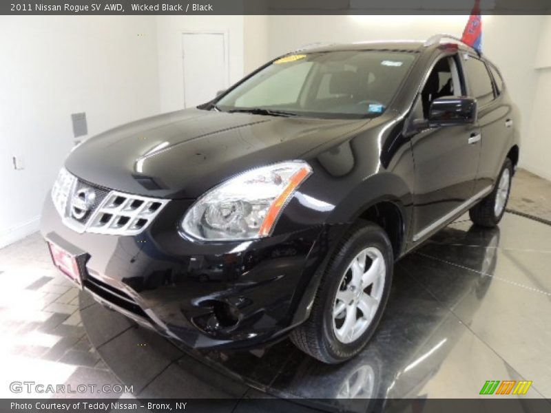 Wicked Black / Black 2011 Nissan Rogue SV AWD