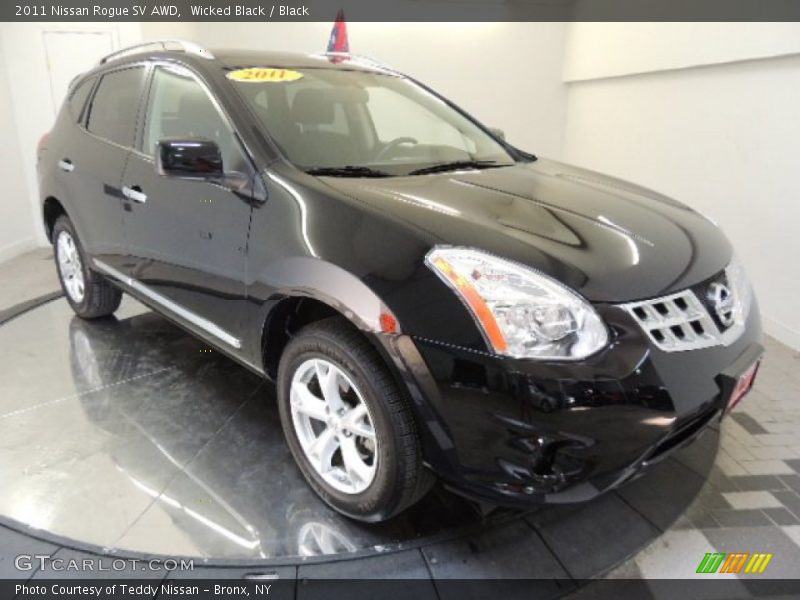 Wicked Black / Black 2011 Nissan Rogue SV AWD