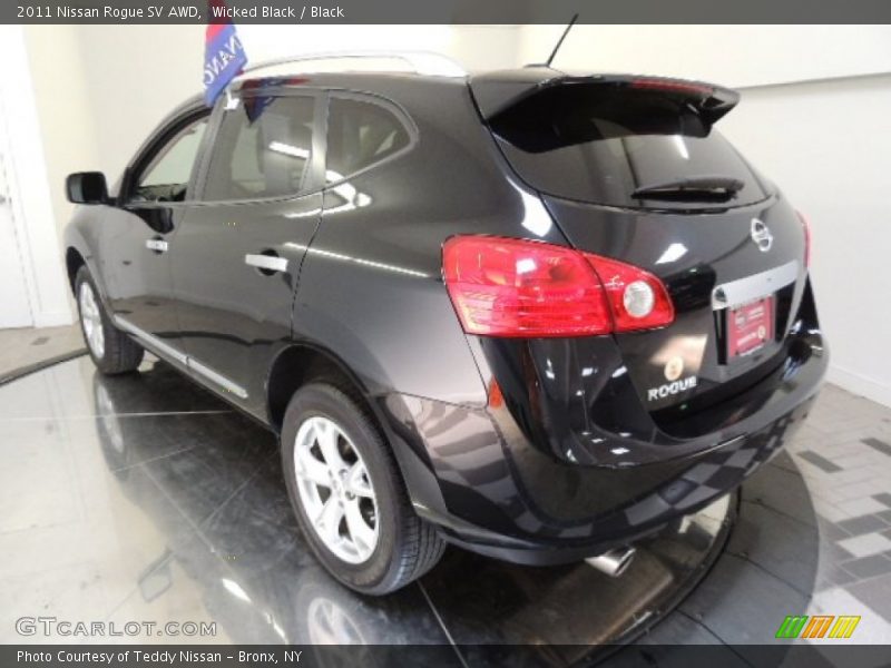 Wicked Black / Black 2011 Nissan Rogue SV AWD