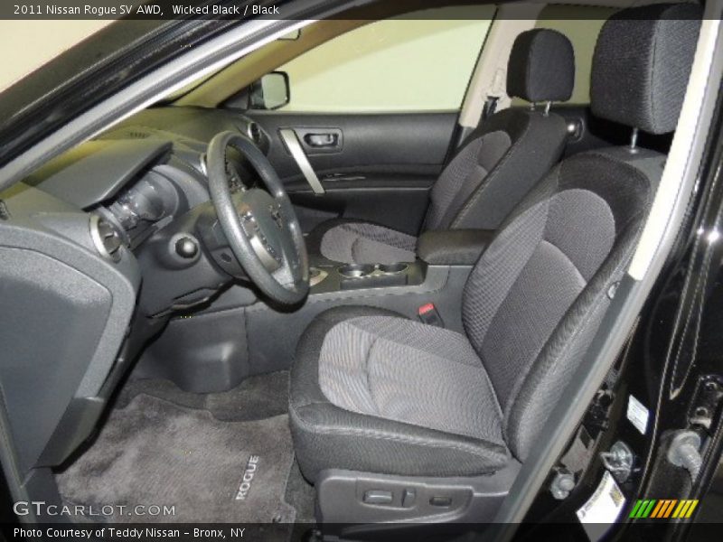 Wicked Black / Black 2011 Nissan Rogue SV AWD
