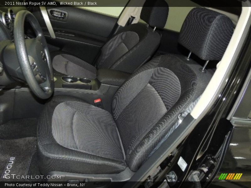 Wicked Black / Black 2011 Nissan Rogue SV AWD