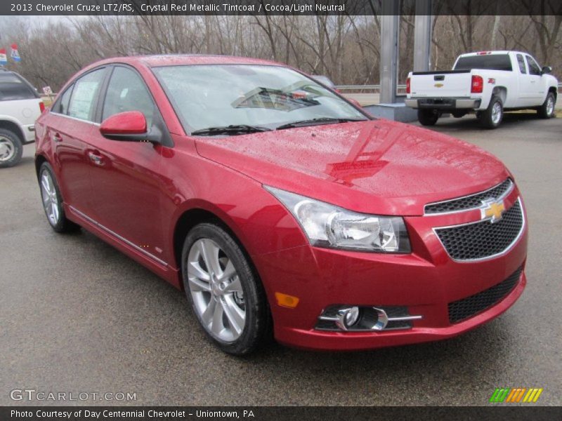 Front 3/4 View of 2013 Cruze LTZ/RS