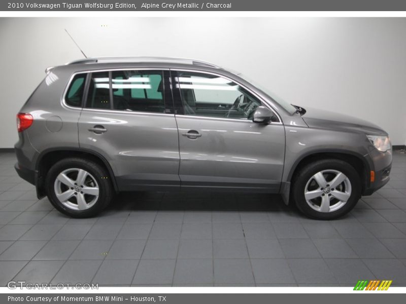 Alpine Grey Metallic / Charcoal 2010 Volkswagen Tiguan Wolfsburg Edition