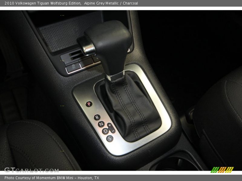 Alpine Grey Metallic / Charcoal 2010 Volkswagen Tiguan Wolfsburg Edition