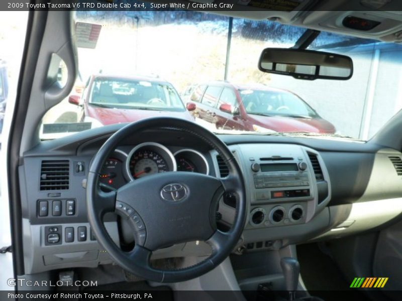 Super White / Graphite Gray 2009 Toyota Tacoma V6 TRD Double Cab 4x4