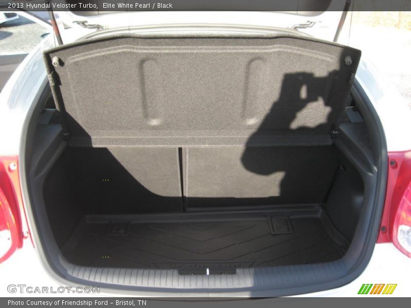 Elite White Pearl / Black 2013 Hyundai Veloster Turbo
