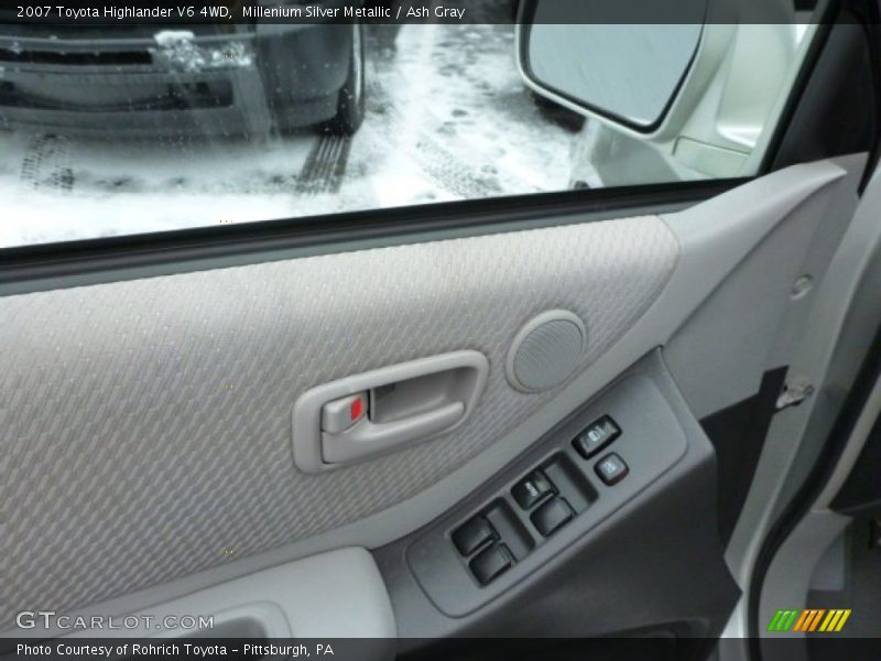 Millenium Silver Metallic / Ash Gray 2007 Toyota Highlander V6 4WD