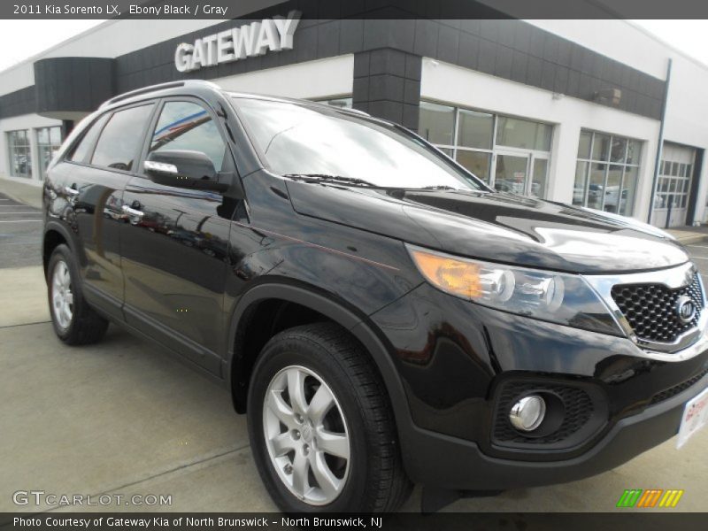 Ebony Black / Gray 2011 Kia Sorento LX