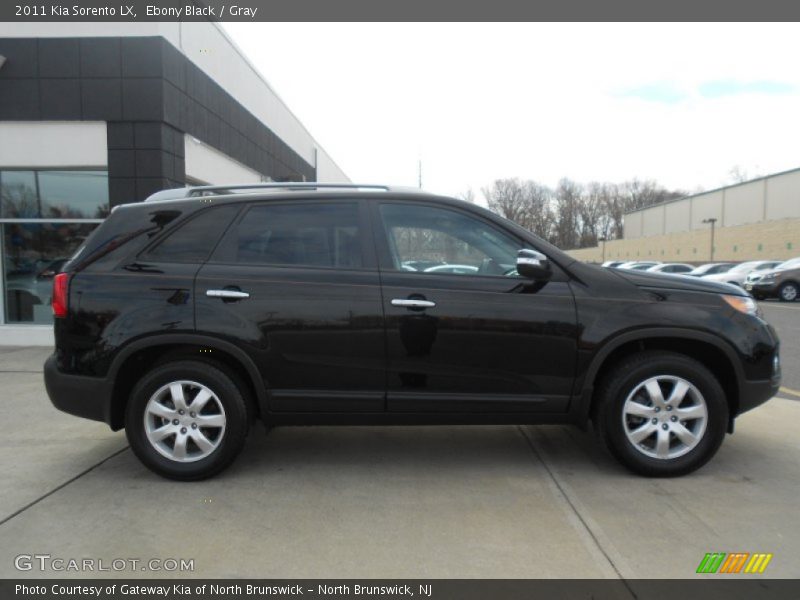 Ebony Black / Gray 2011 Kia Sorento LX