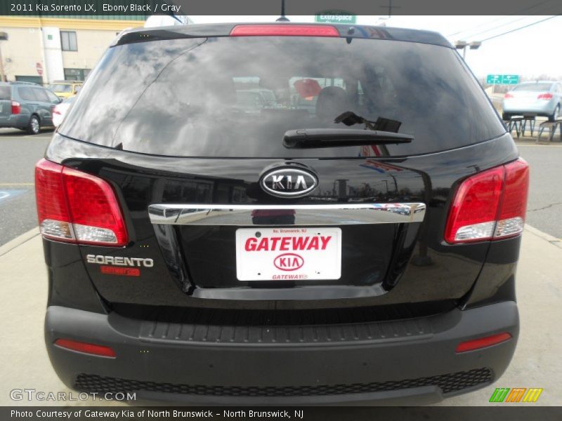 Ebony Black / Gray 2011 Kia Sorento LX