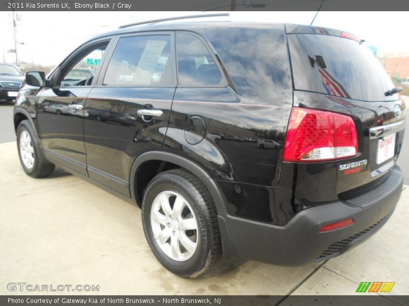 Ebony Black / Gray 2011 Kia Sorento LX