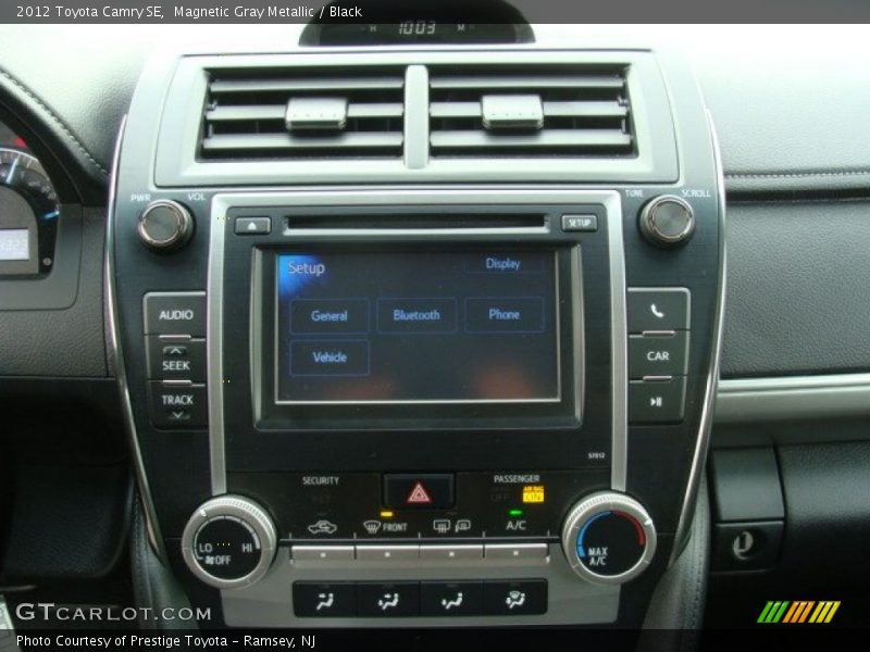 Magnetic Gray Metallic / Black 2012 Toyota Camry SE