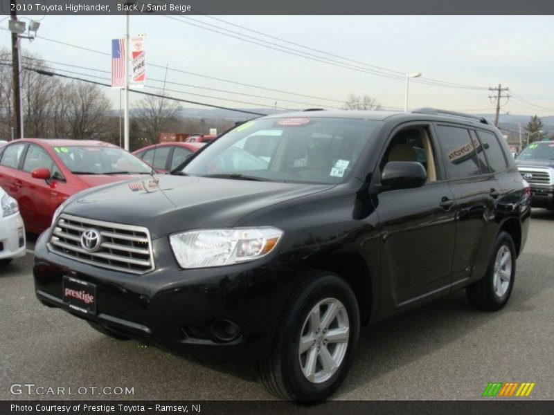 Black / Sand Beige 2010 Toyota Highlander
