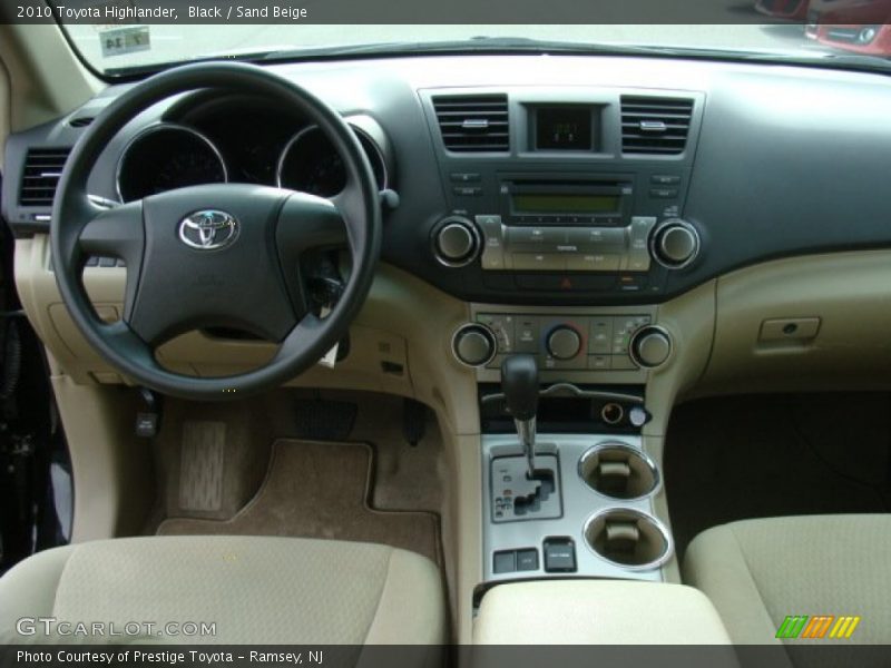Black / Sand Beige 2010 Toyota Highlander