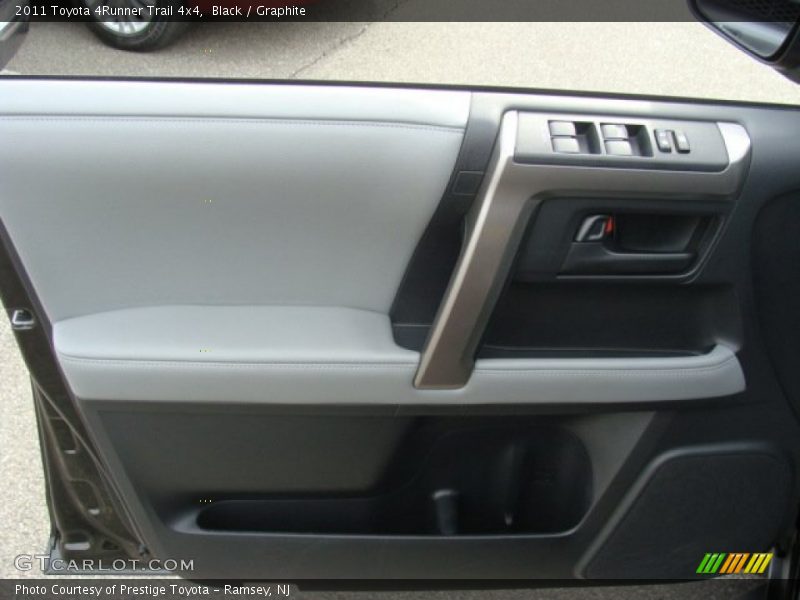Black / Graphite 2011 Toyota 4Runner Trail 4x4