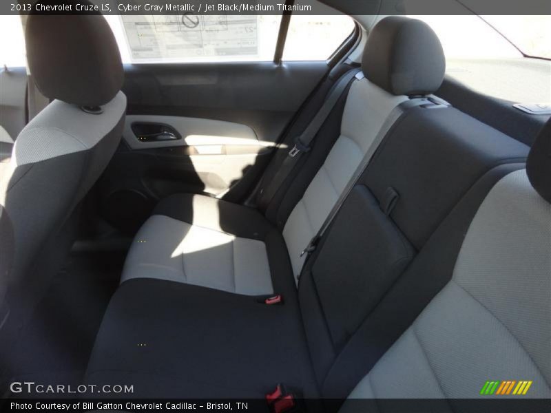 Cyber Gray Metallic / Jet Black/Medium Titanium 2013 Chevrolet Cruze LS